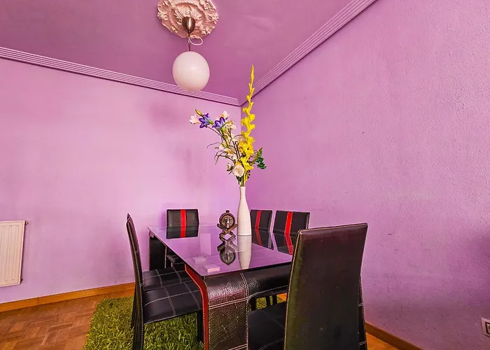 3 Large Modern Flat With Private Parking * Oviedo